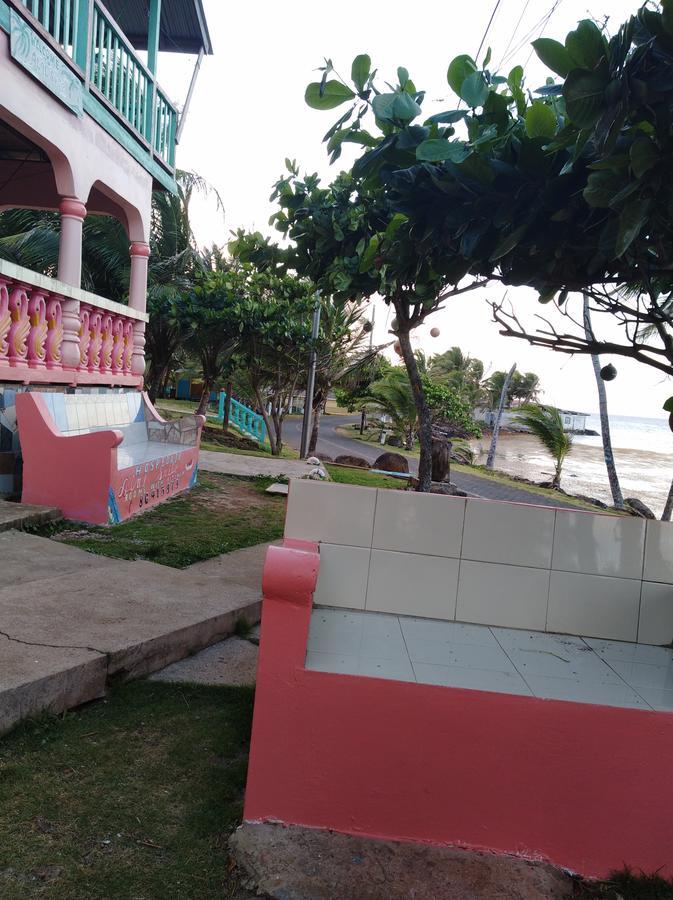 Corn Island Hostal Alal Suite North End ภายนอก รูปภาพ