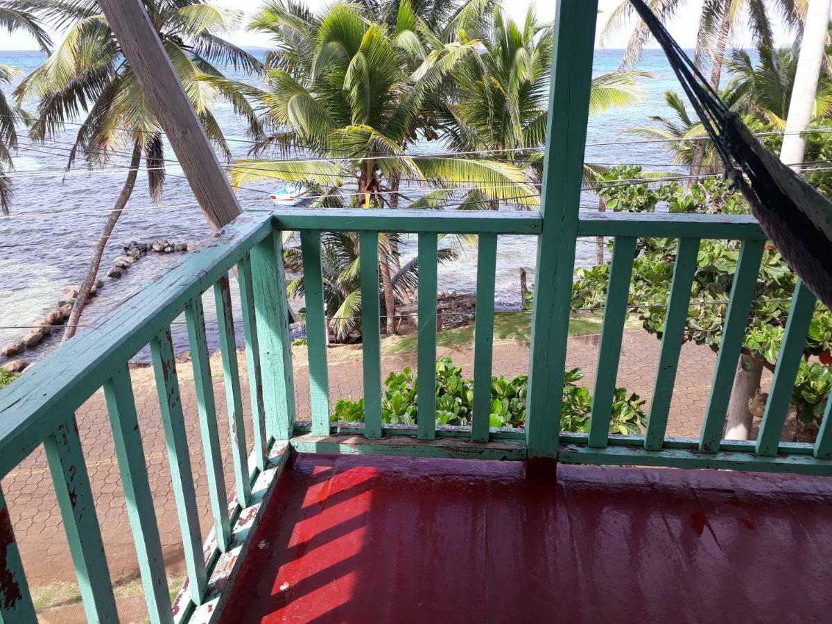 Corn Island Hostal Alal Suite North End ภายนอก รูปภาพ
