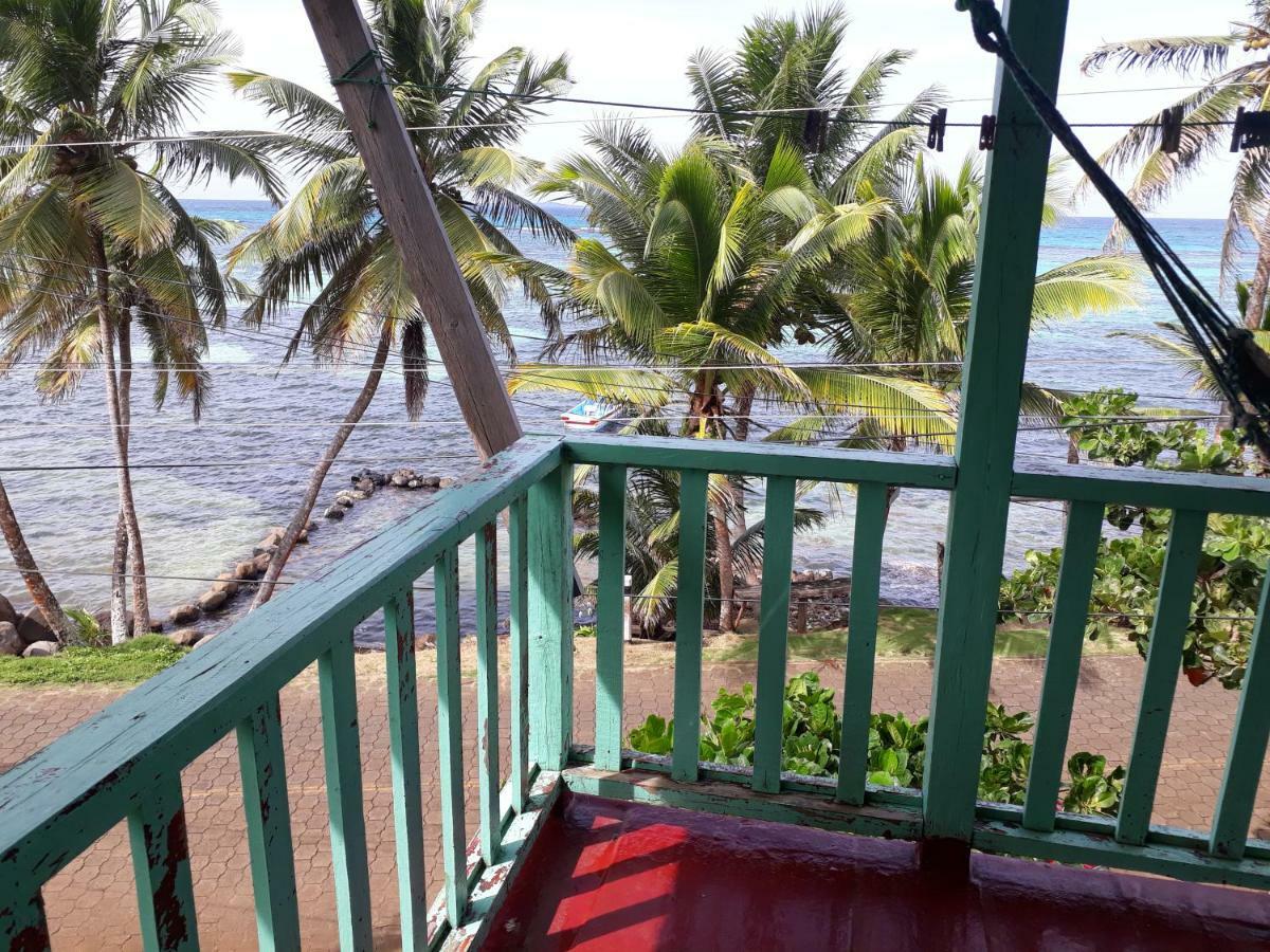 Corn Island Hostal Alal Suite North End ภายนอก รูปภาพ